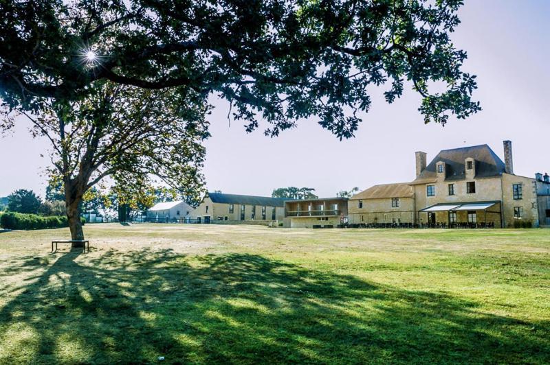 Domaine Du Normandoux, The Originals Relais Hotel Terce Exterior photo